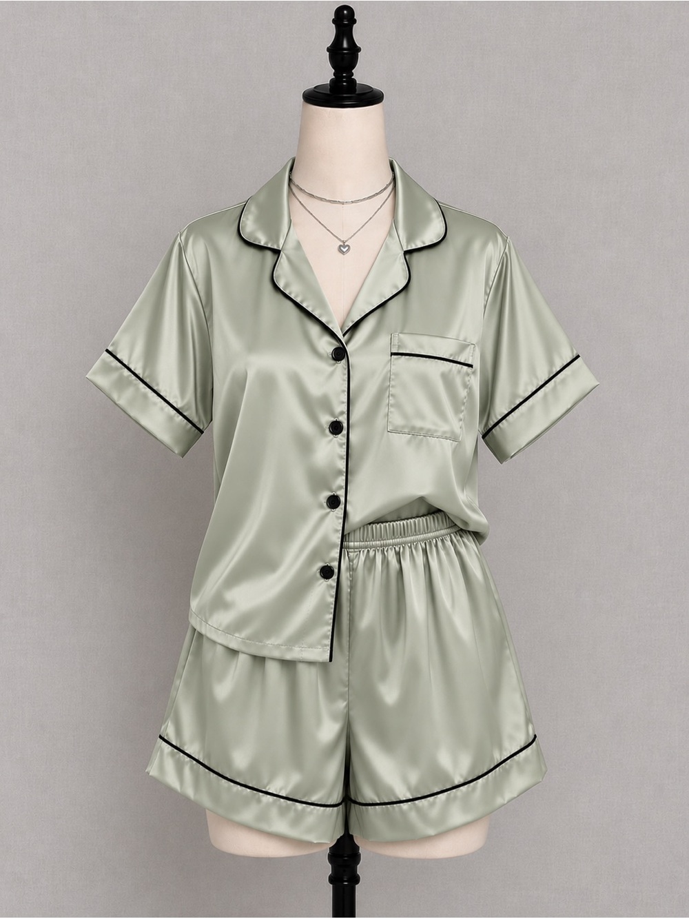 🍭2/30$ Satin Short Sleeve Pajama Set in Sage with Black Piping